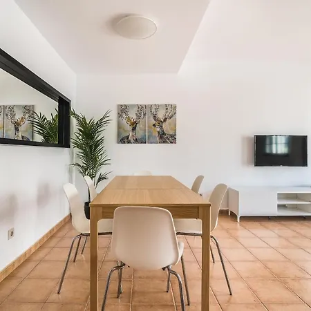 Home2book Residencial Candelarias *